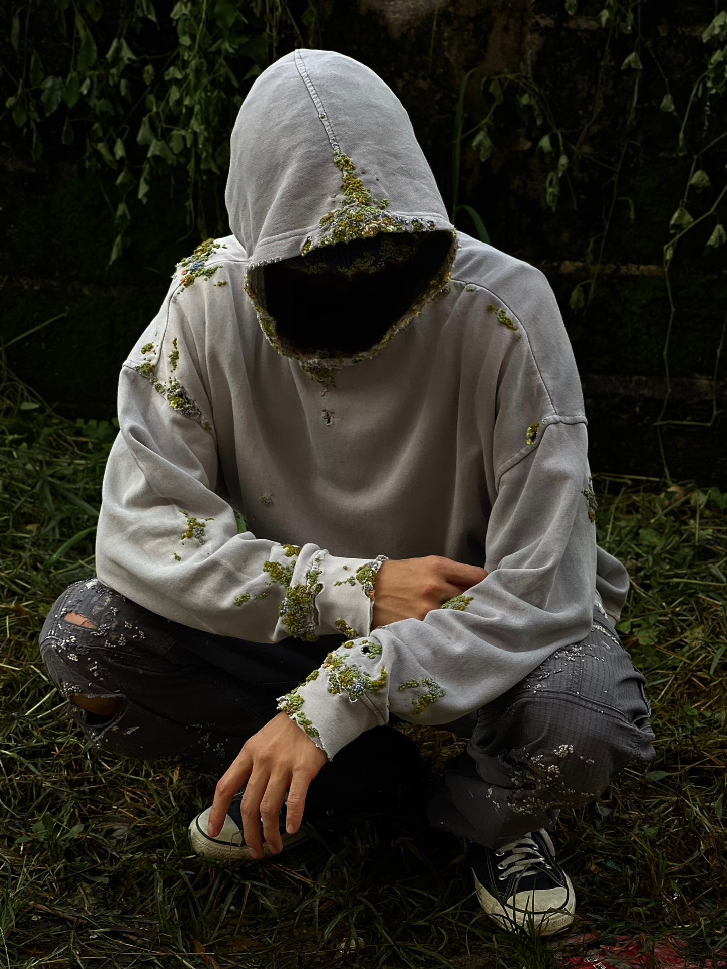 " Embroidered Dot Hoodie