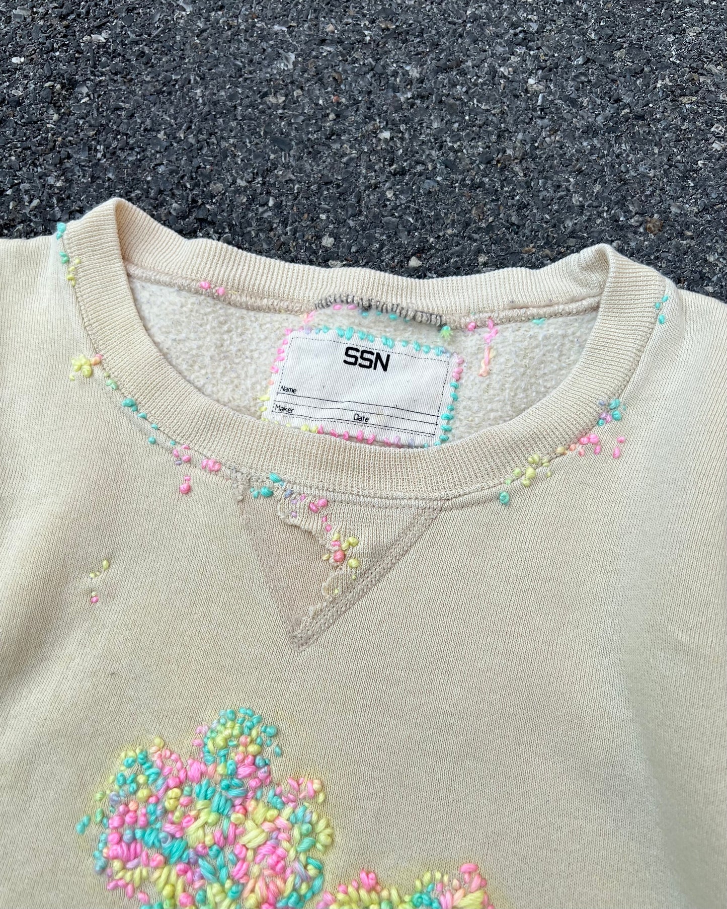 "Embroidered "THAILAND MAP" Sweater 🌈