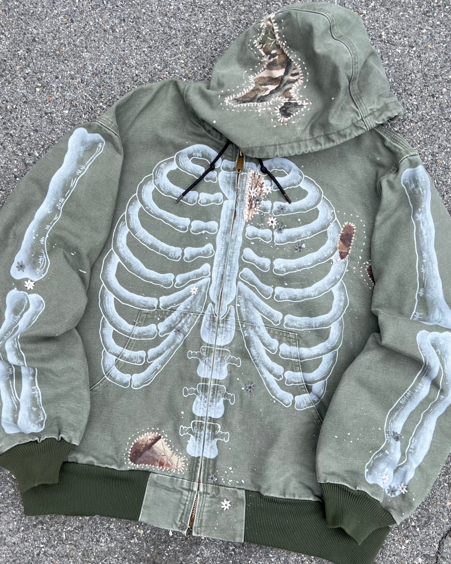 ""SKELETON" Green Hoodie ☠️☠️