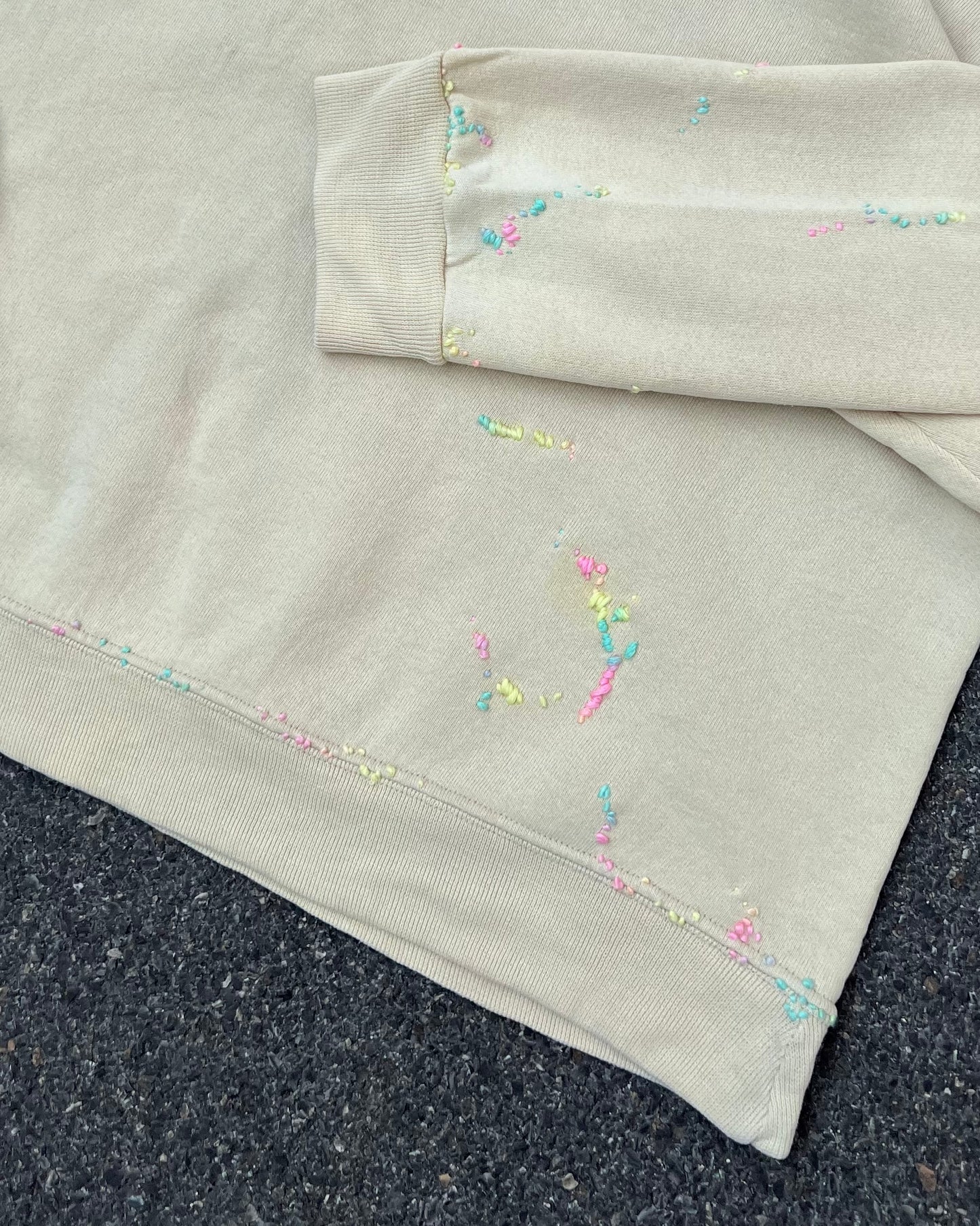 "Embroidered "THAILAND MAP" Sweater 🌈