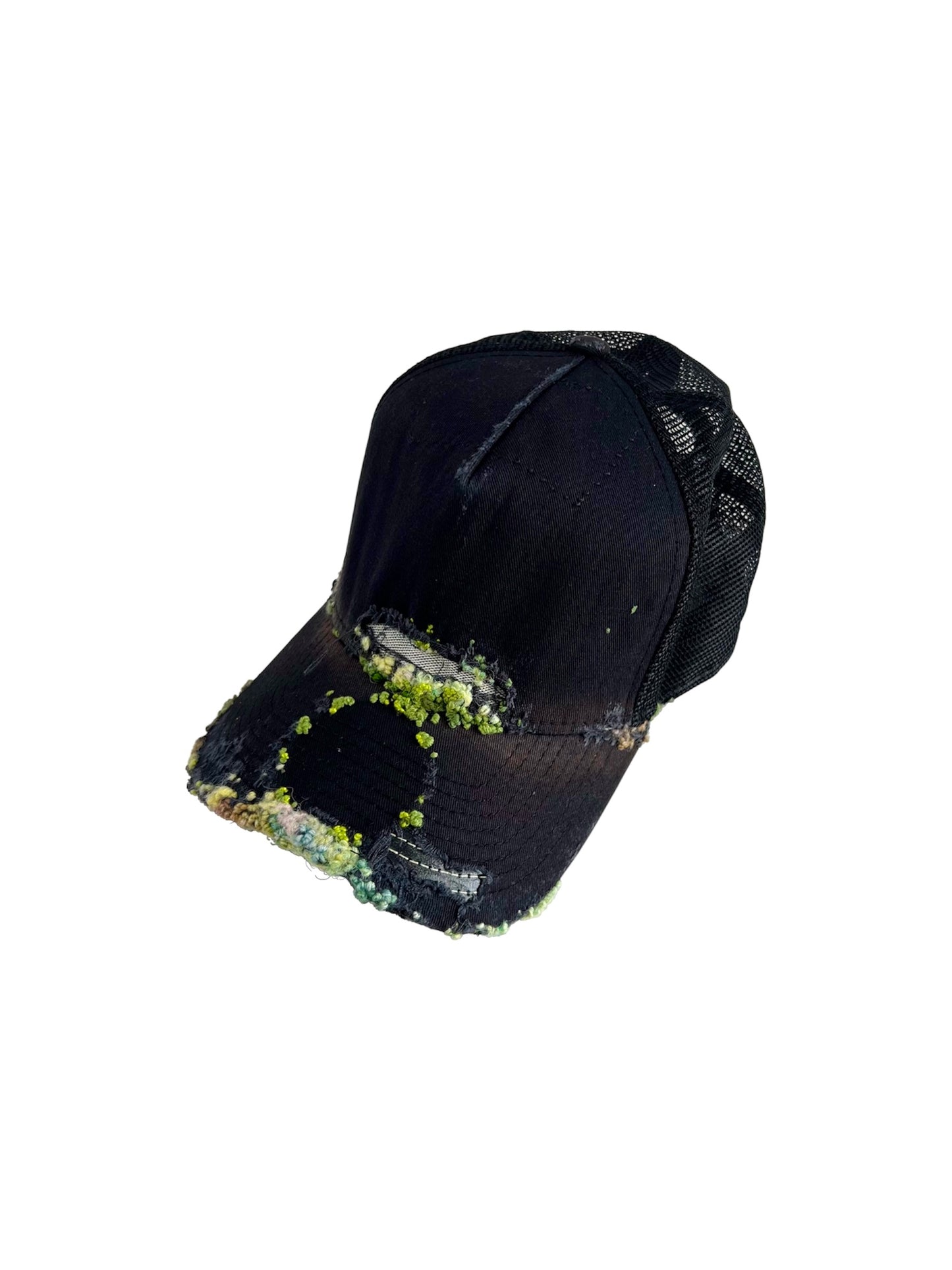 "   Embroidered Dot Truker hat