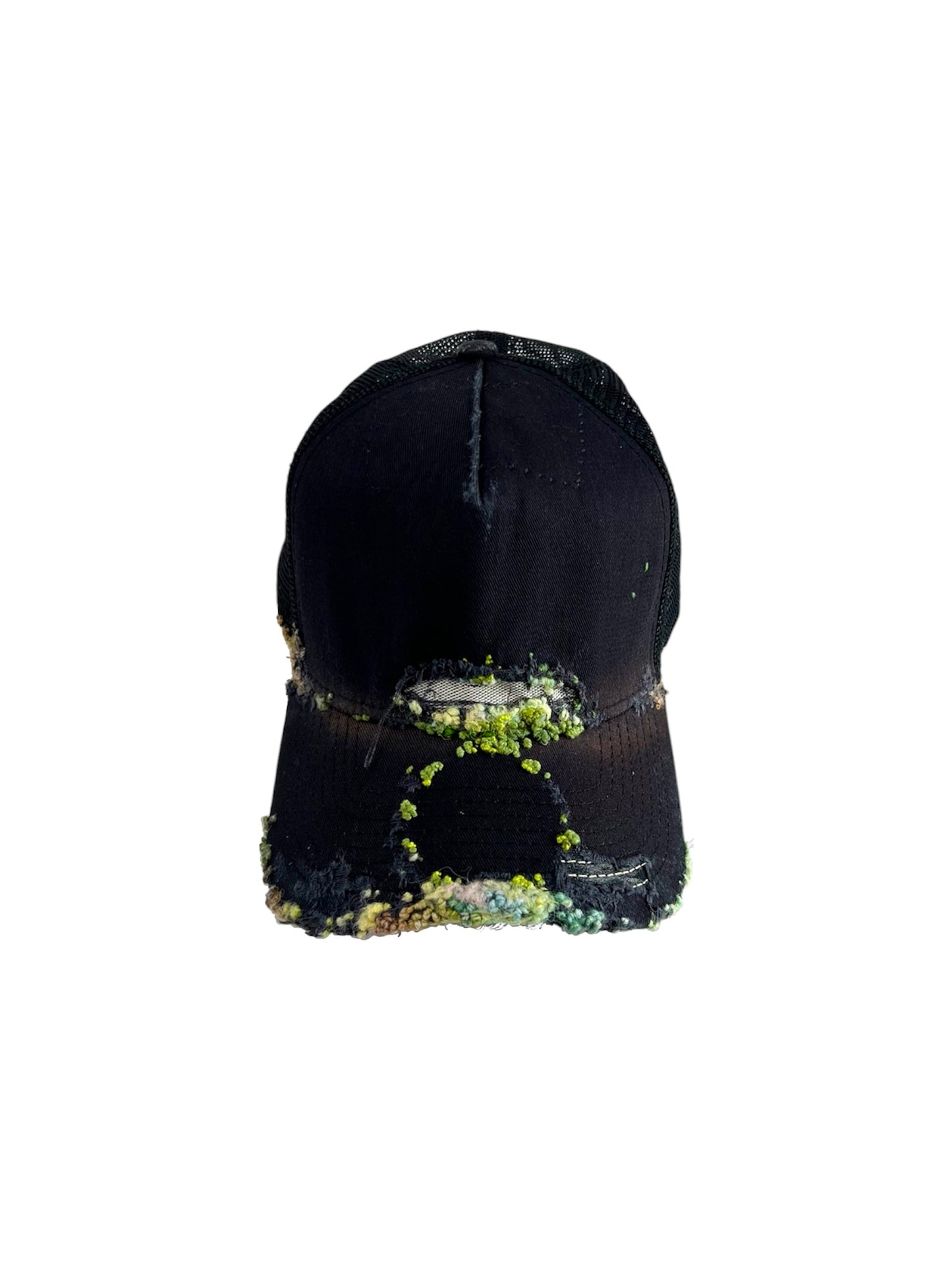 "   Embroidered Dot Truker hat